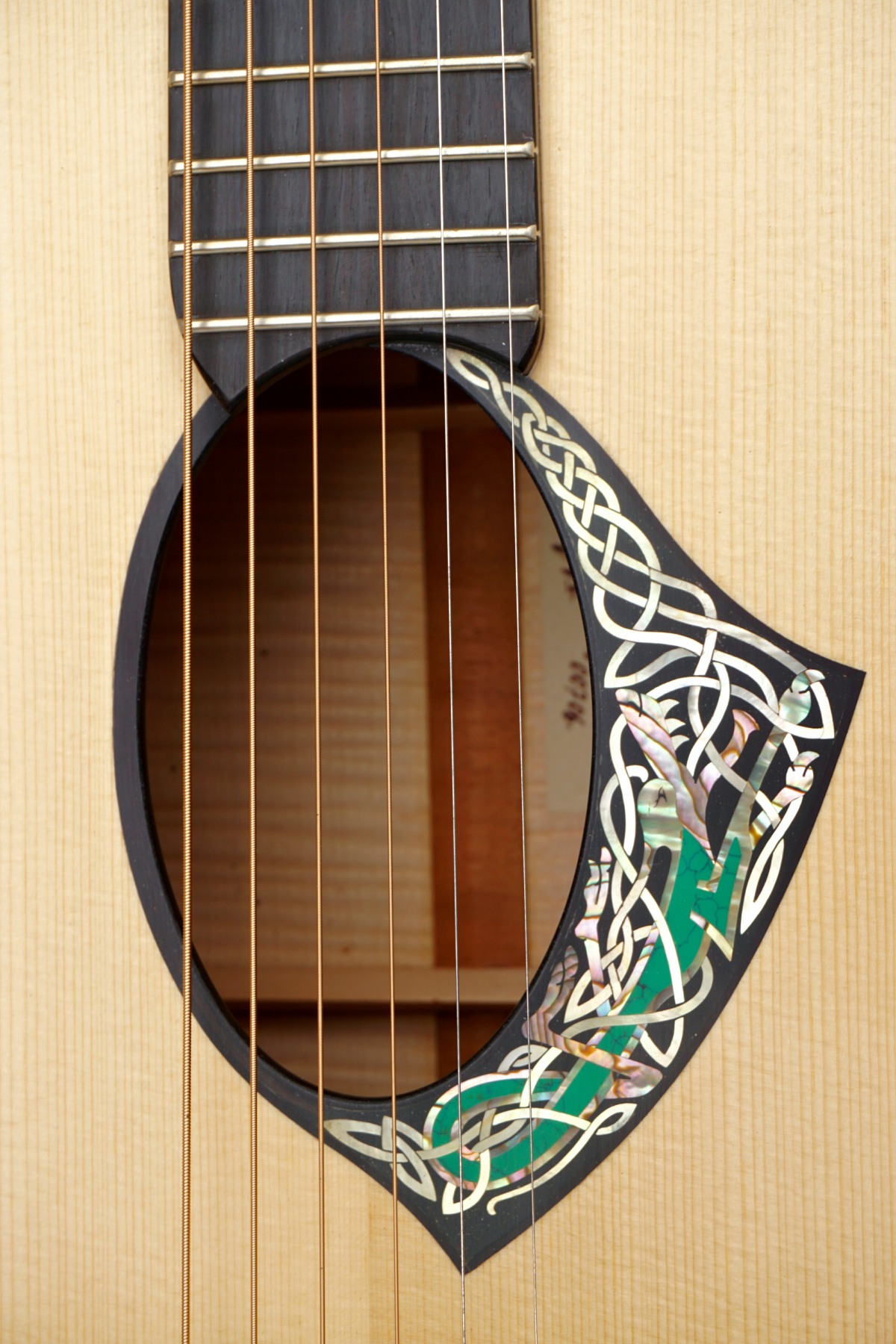 A Custom Guitar Inlay Is a Great Choice For Giving Your Guitar a New